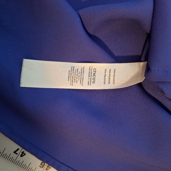 Chico's Large Blue Purple V-Neck Button Relaxed Fit Everyday Band Collar Blouse - Picture 6 of 7